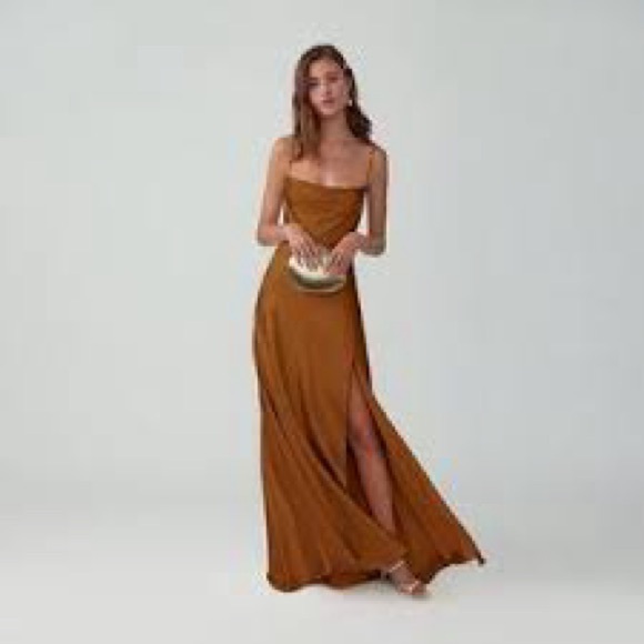 Fame and Partmers discontinued Rosabel maxi dress in Bronze - Picture 5 of 10